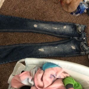 Rock revival size 27